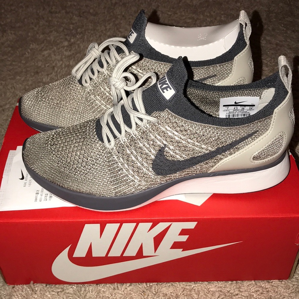 NWT Nike Air Zoom Mariah FK Racer Size 7